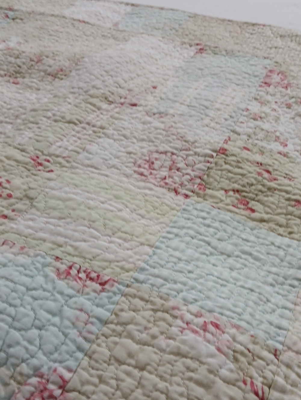 Vintage Quilted Shams - Picture 9 of 9